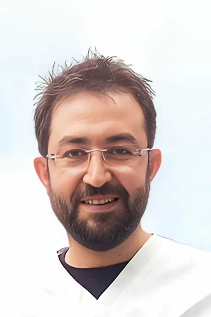 Dt. Saffet Ekinci - Istanbul Vita Clinic team member